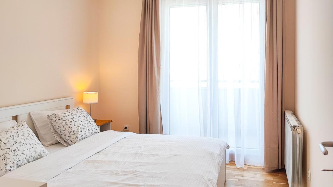 Filinhome Papa Suite 5 Nowy Sad Zewnętrze zdjęcie
